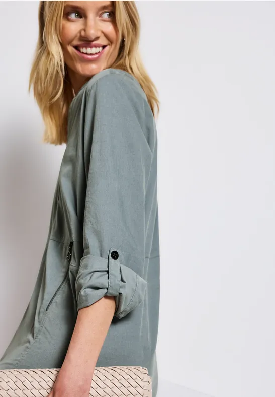 Robe en velours côtelé avec col fendu washed blue