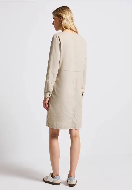 Corduroy jurk met gespleten hals malted beige