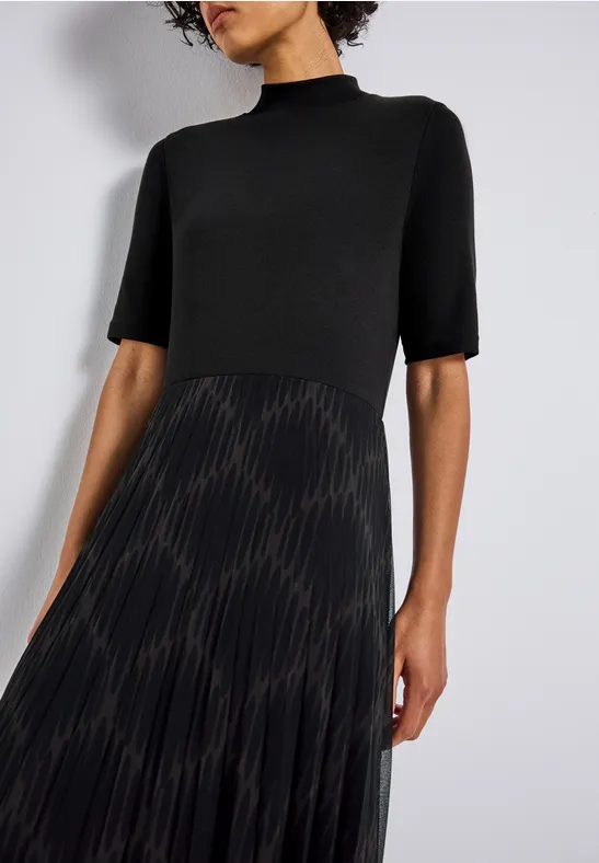 Materialmix Kleid Black