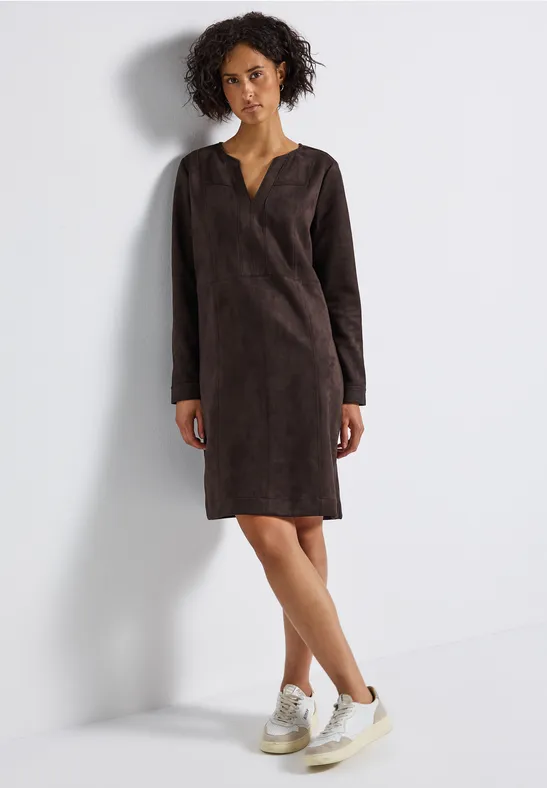 Robe Velorus deep roast brown