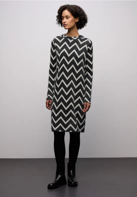 Gemustertes T-Shirtkleid Black