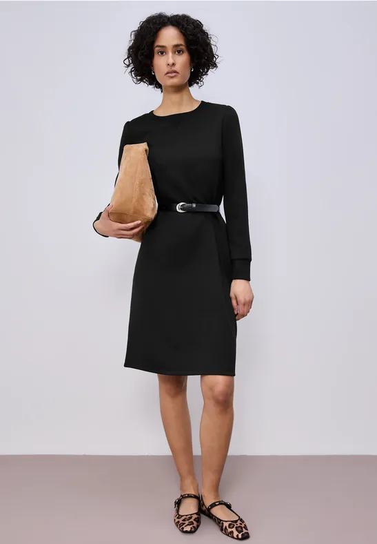 Kleid in Unifarbe Black