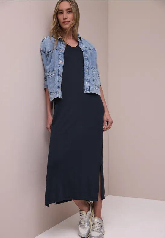 Robe midi avec col en V au look tricoté shadowed navy