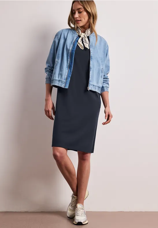Robe au genou avec manches bouffantes shadowed navy