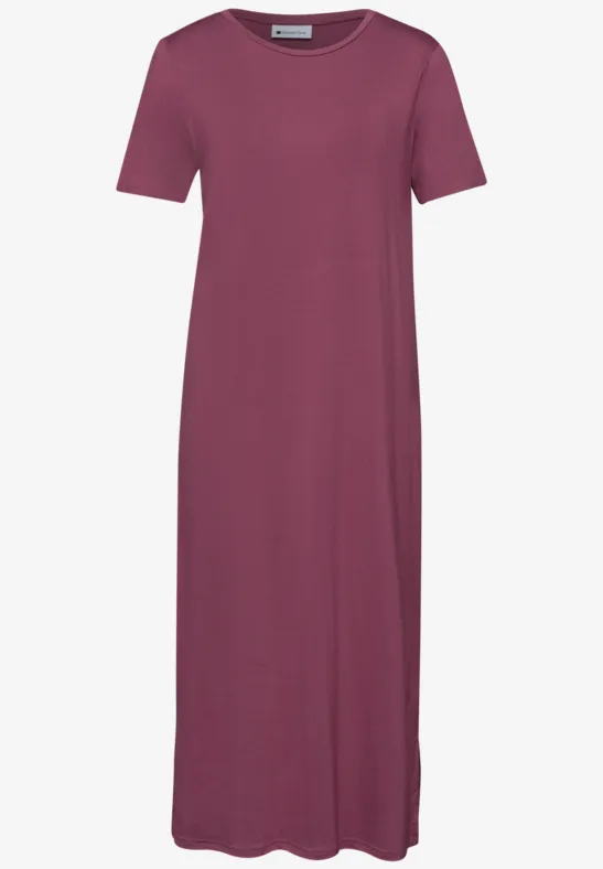 Schlichtes knöchellanges T-Shirt-Kleid in Weinrot mit kurzen Ärmeln und Rundhalsausschnitt.