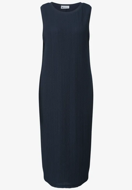 Ärmelloses, midilanges, dunkelblaues Rippstrickkleid mit rundem Ausschnitt.
