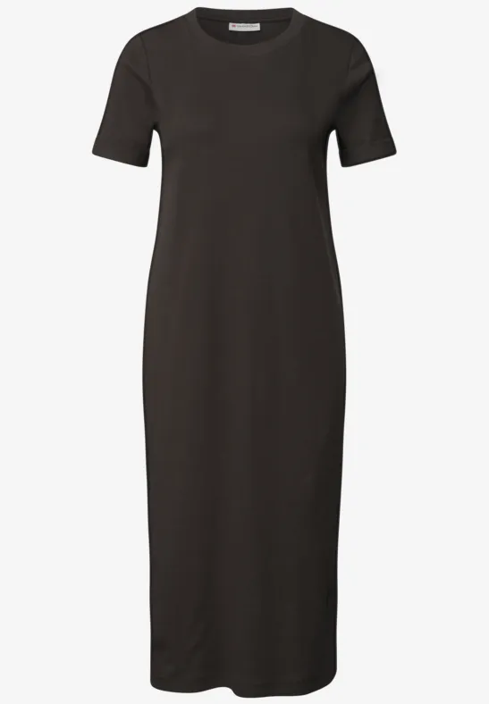 Schwarzes Midikleid mit kurzen Ärmeln, Rundhalsausschnitt und geradem Schnitt.