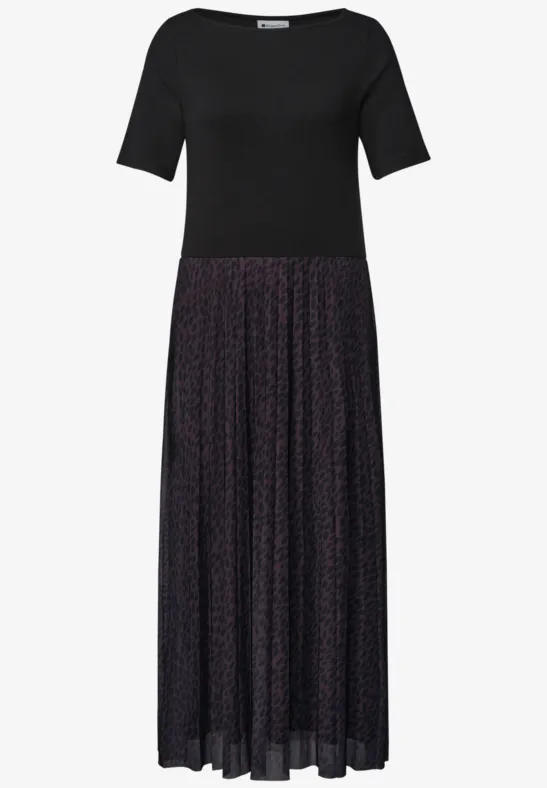 Schwarzes Midikleid mit figurbetontem, kurzem Oberteil und luftiger, gepunkteter Plisseerock