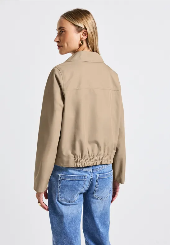 Kurzer Trenchcoat reef sand