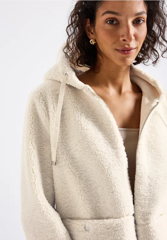 Teddyjacke mit Kapuze pastel sand