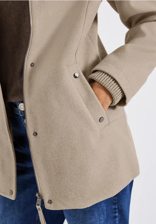 Kurzmantel mit Strickdetails Soft Sand Mel.