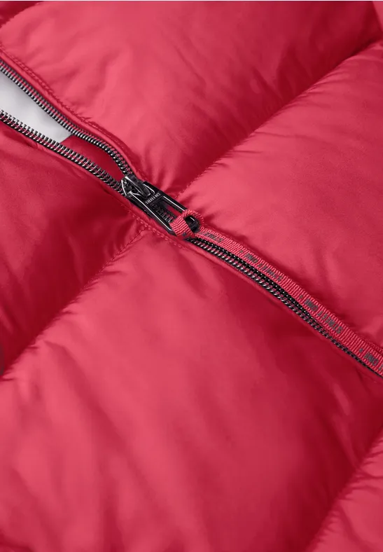Kurze Steppjacke carpet red