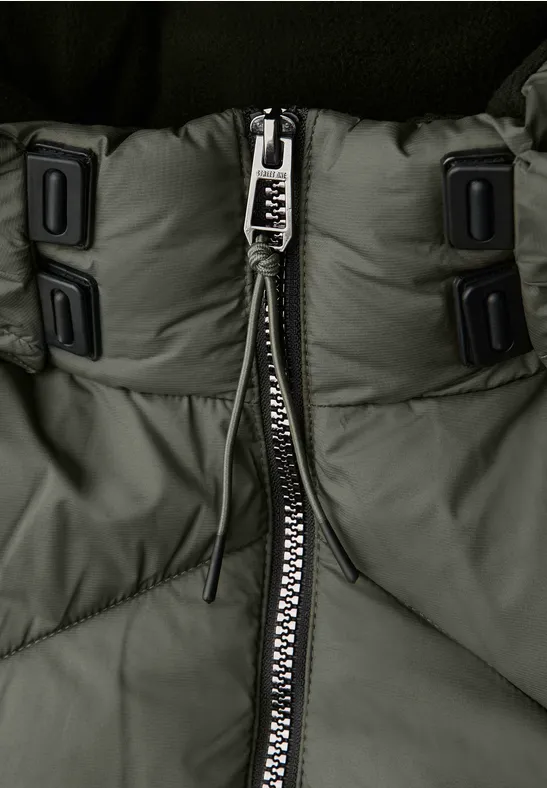 Kurze Steppjacke cypress green