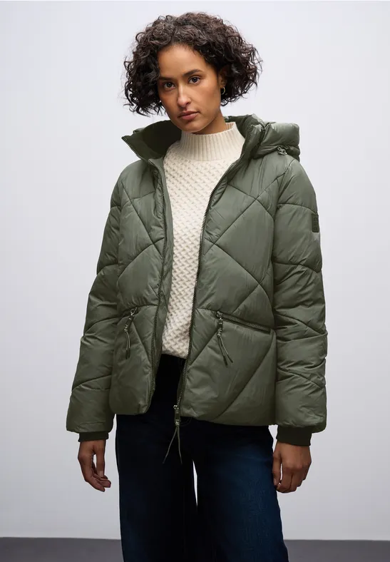 Kurze Steppjacke cypress green