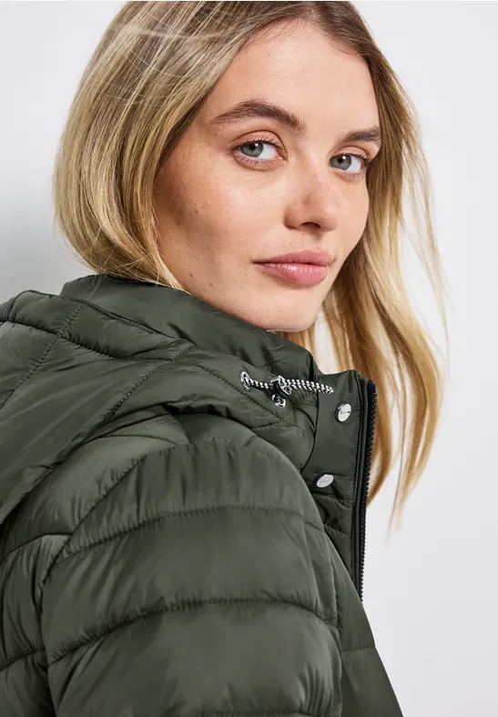 Jacke mit abnehmbarer Kapuze cypress green