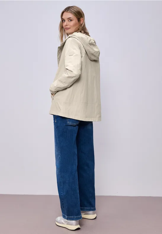 Jacke mit Kapuze und Zipper powder beige