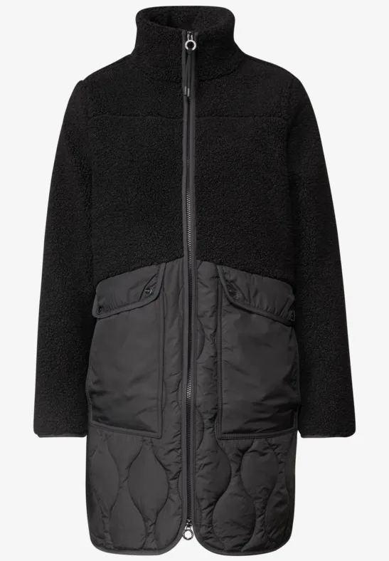 Schwarzer Mantel mit Fleece-Oberteil, durchgehendem Reißverschluss, Steppteil und aufgesetzten Taschen