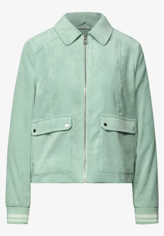 Kurze Cordjacke serene green
