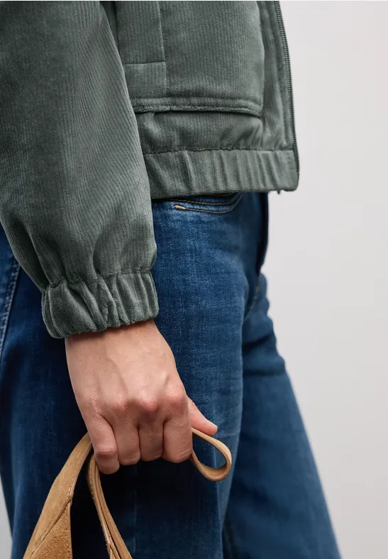 Cordjacke mit Zipper balsam green