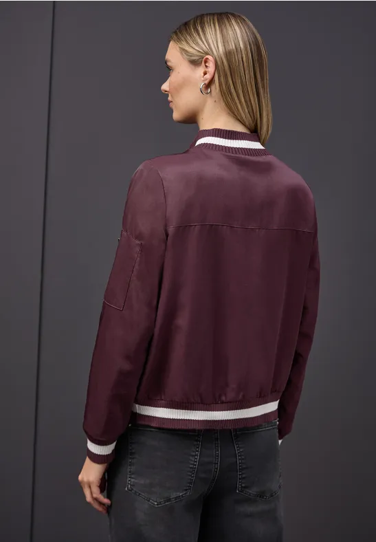 Blouson met college details Jazz Berry