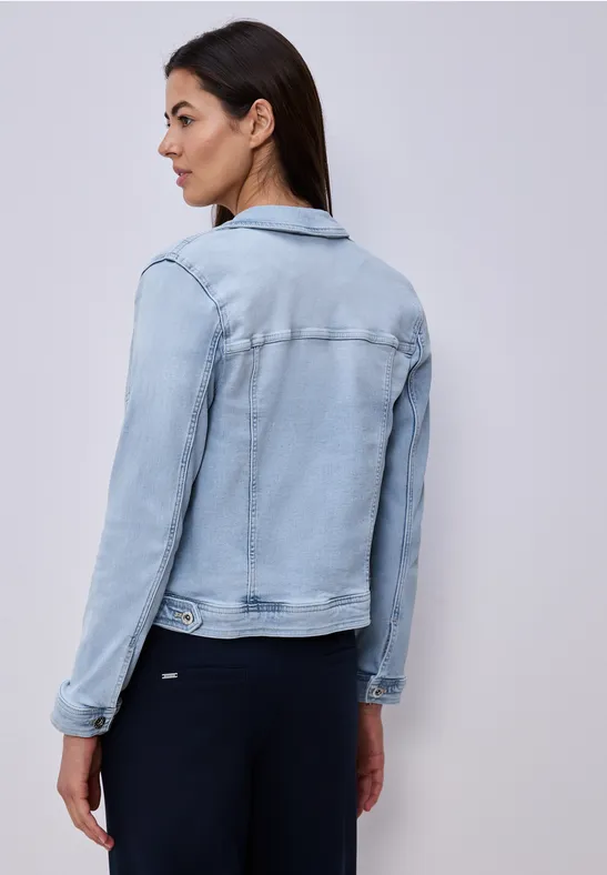 Jeansjacke mit Brusttaschen und Knöpfen Light blue washed
