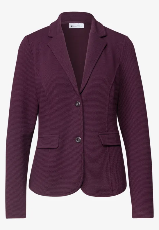 Damenblazer in dunklem Violett mit Reverskragen, zwei Knöpfen und seitlichen Pattentaschen