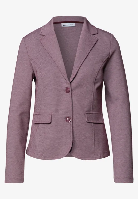 Lila taillierter Damenblazer mit Reverskragen und Pattentaschen.