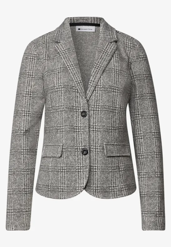 Schmal geschnittener Damenblazer mit schwarz-weißem Glencheck-Muster und zwei Knöpfen.