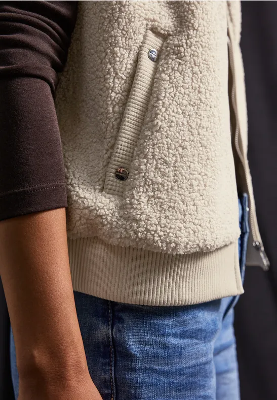 Teddy-Weste mit Strickdetail soft fawn beige