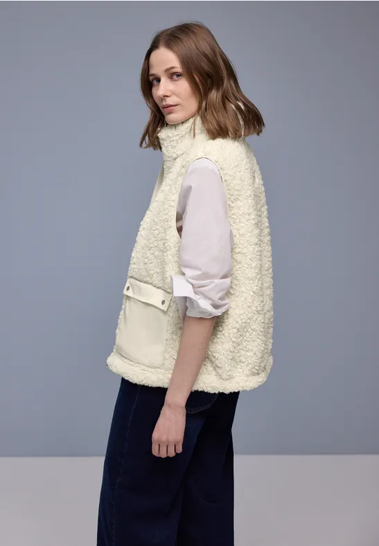 Weste mit Patch Pockets eggshell ecru