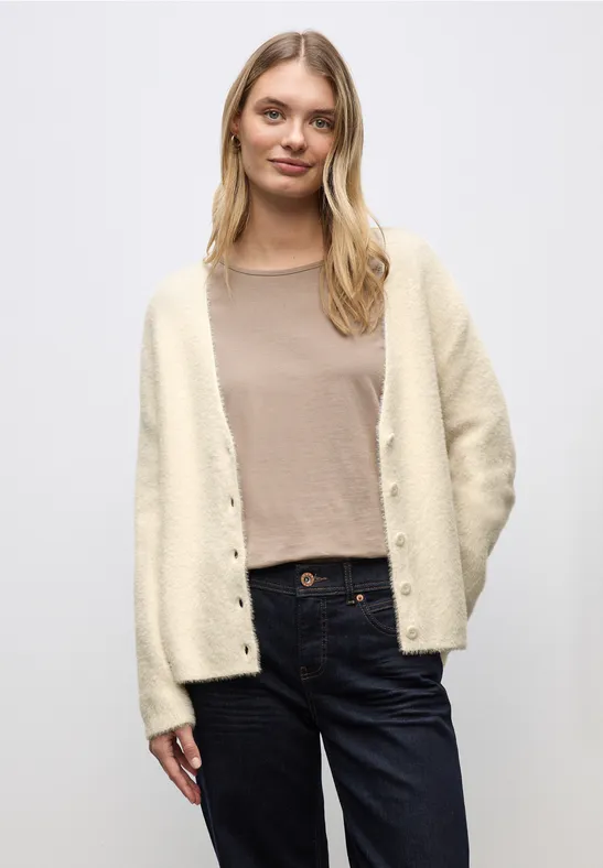 Kuscheliger V-Neck Cardigan soft beige