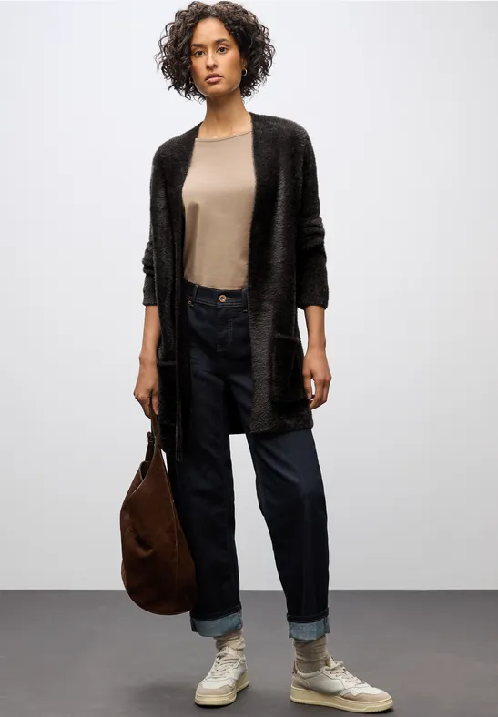 Langer Federgarn Cardigan darkest brown
