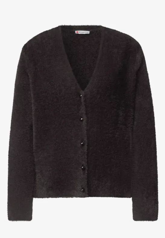 Schwarze, flauschige Damen-Strickjacke mit V-Ausschnitt und Knöpfen.