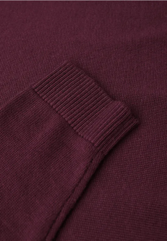 V-Neck Pullover wildberry red