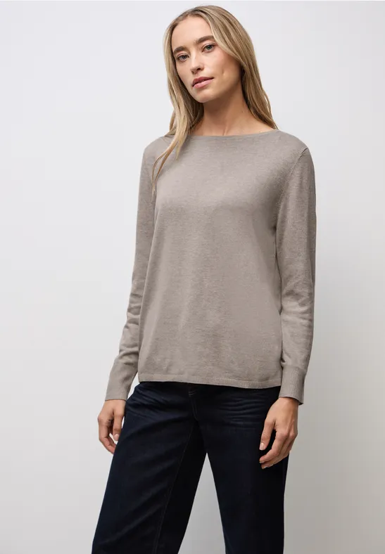 Basic Pullover sandstone mocha mel.