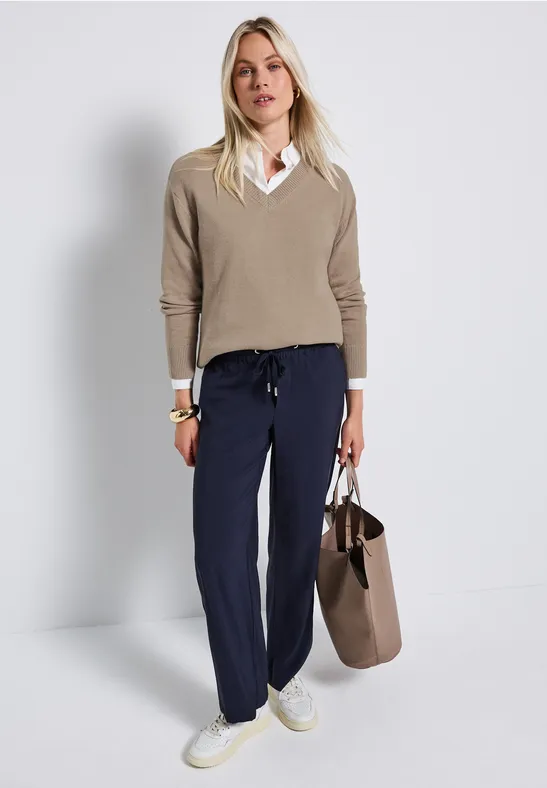 Pull à col en V sandstone mocha