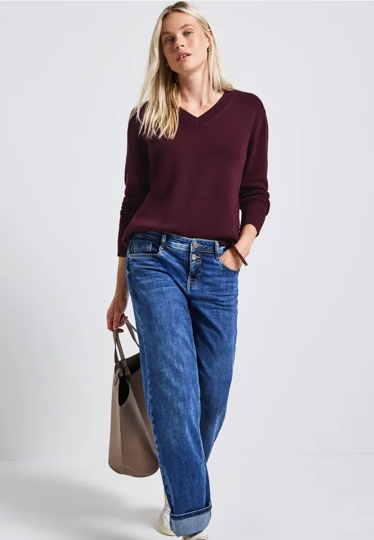 Pull à col en V wildberry red