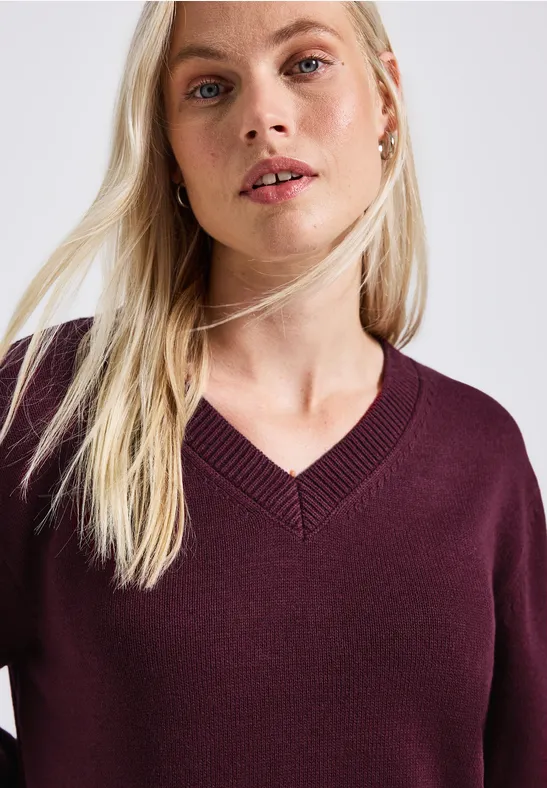 Pull à col en V wildberry red