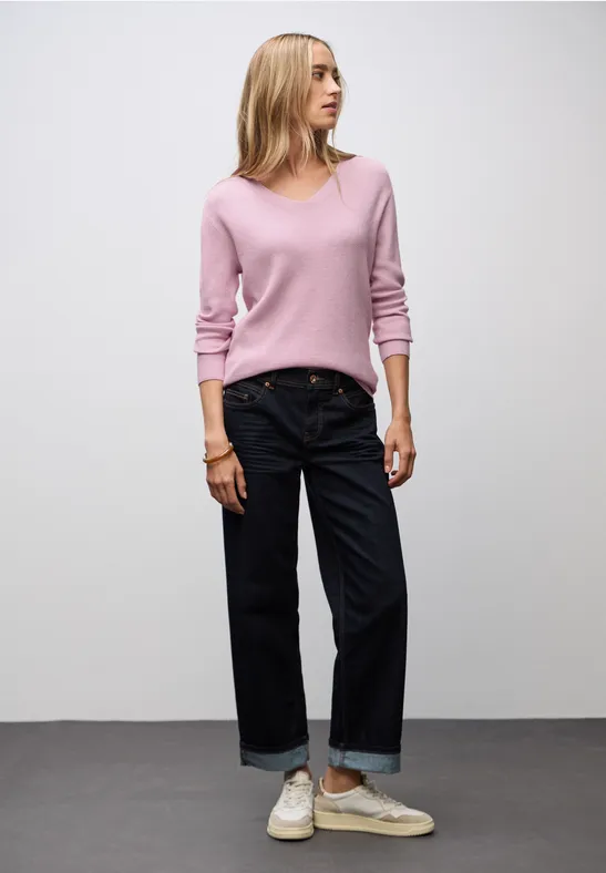 Basis trui met V-hals powder pink mel.