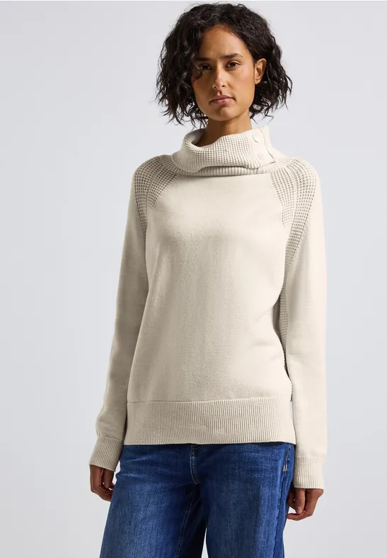 Pullover mit Stehkragen tusk cream mel.