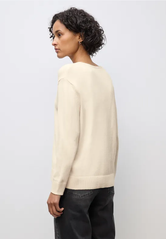Pull douillet à col en V soft beige