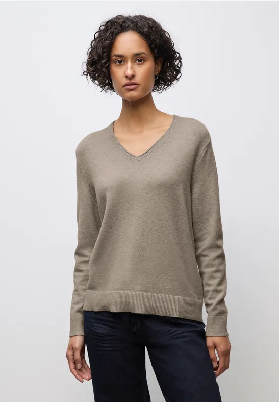 Kuscheliger V-Neck Pullover mocha dream mel.