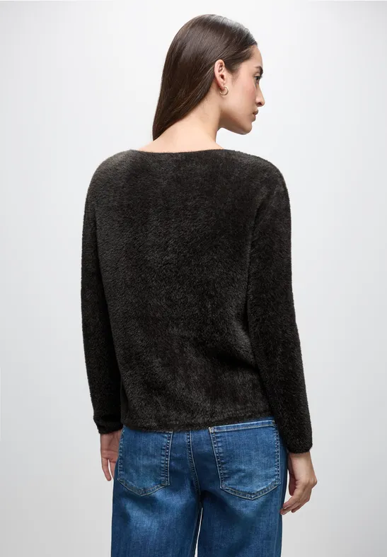 Federgarn Pullover darkest brown