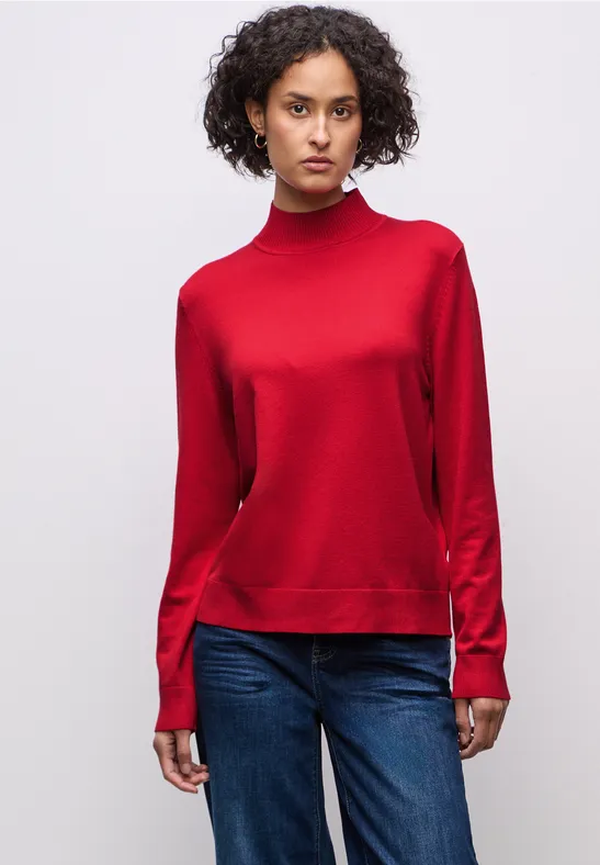 Turtleneck Pullover racing red