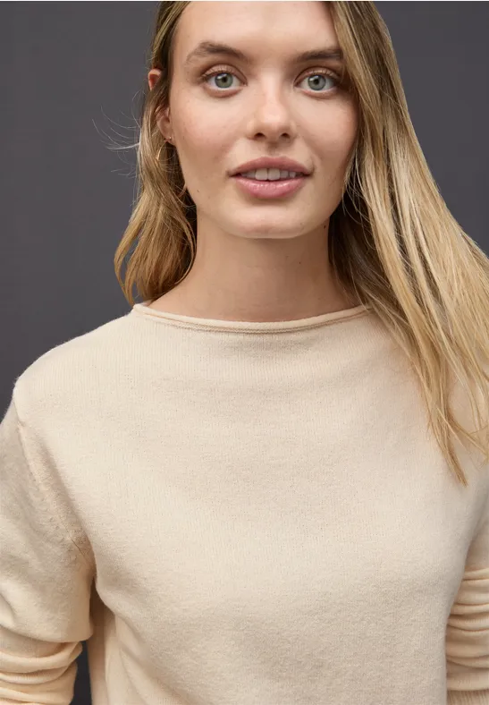 Basic Pullover soft beige