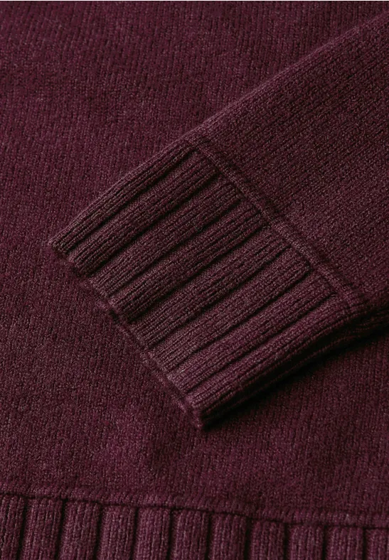 Basic Pullover wildberry red