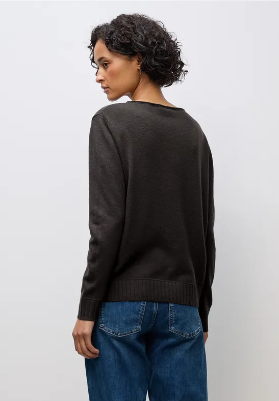 Basic Pullover darkest brown