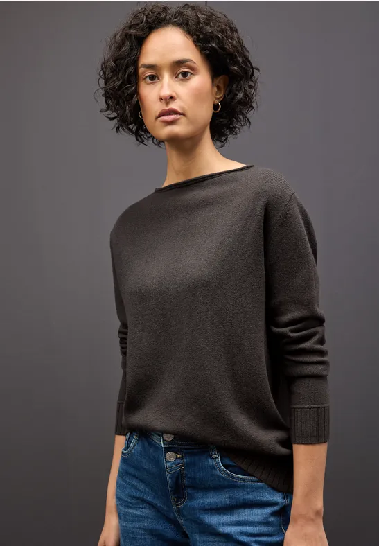Basic Pullover darkest brown