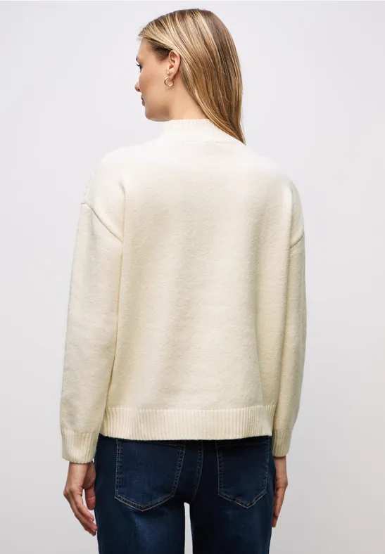 Pullover mit Zopfmuster soft beige