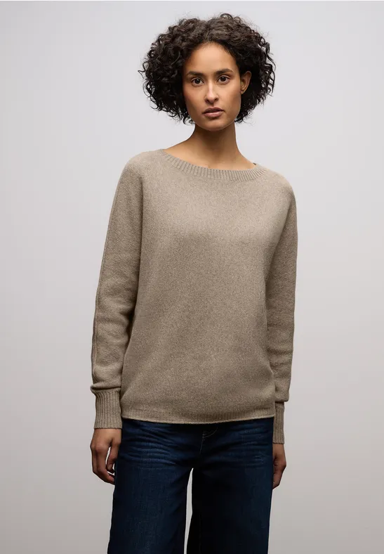 Cosy Dolman-trui mocha glow mel.